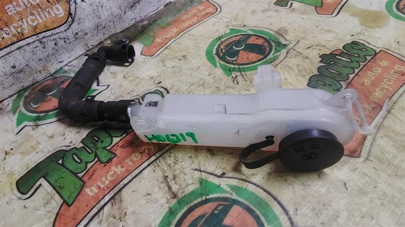 2018 Ford FUSION Coolant Reservoir