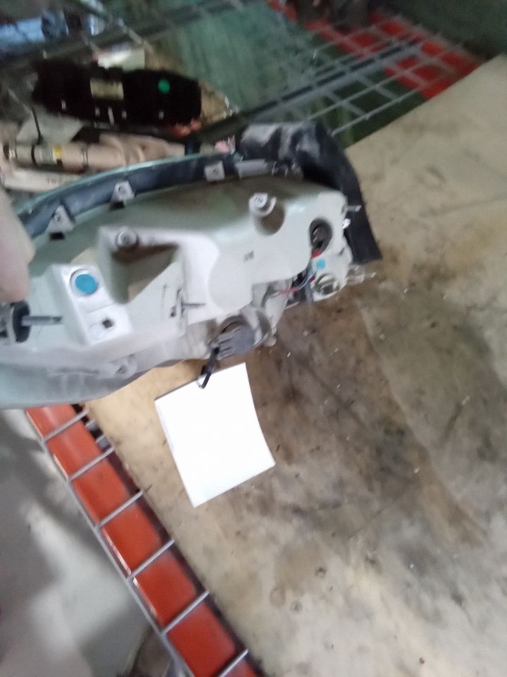 Part image 2