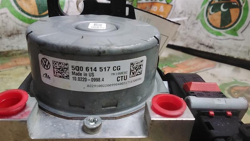 Used 2018 Volkswagen TIGUAN Anti-lock Brake Pts - Stock #H06301