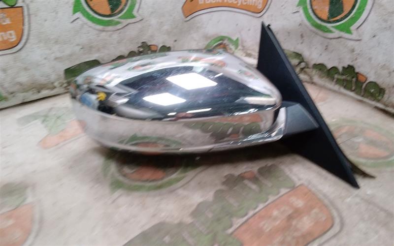 Used 2013 Chrysler CHRYSLER (RWD) Side View Mirror - Stock #H06353