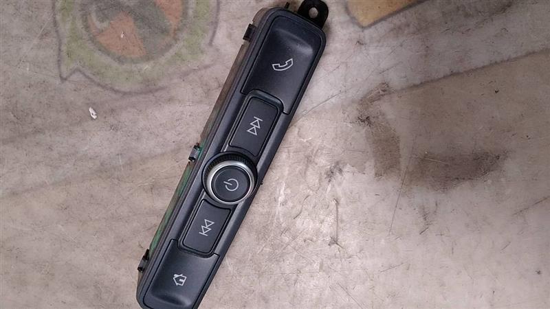 Used 2019 General Motors SILVERADO 1500 PICKUP control panel only - Stock #H06298