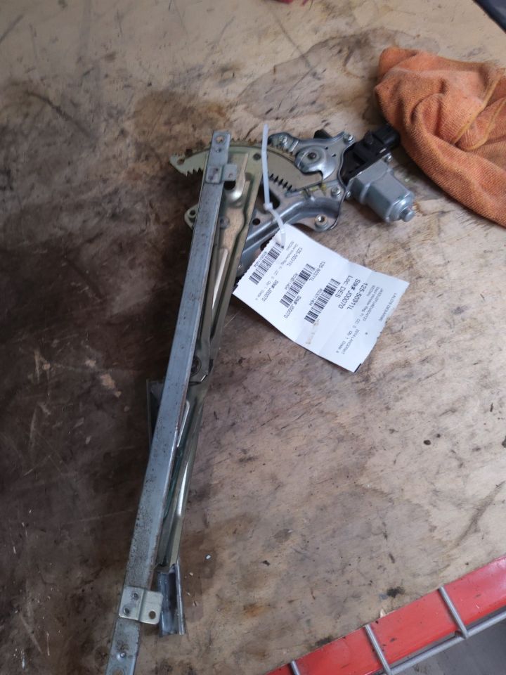 Part image 2