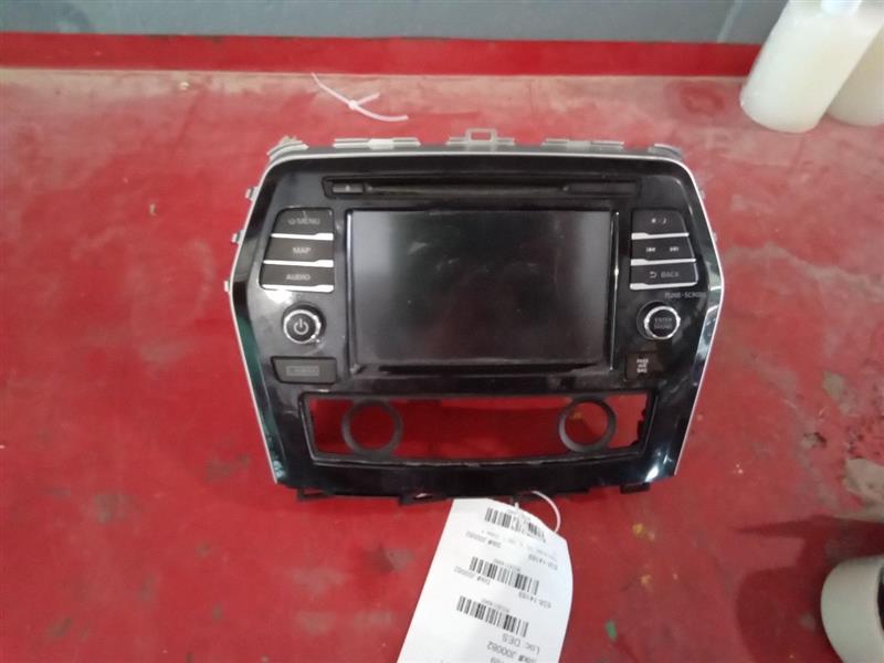 Used 2017 Nissan 810/MAXIMA 8 speaker system - Stock #J00082