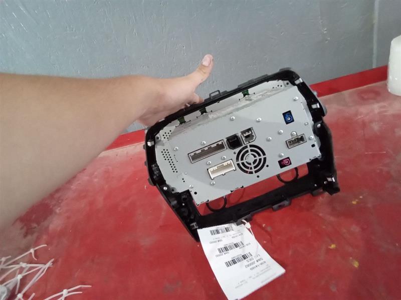 Used 2017 Nissan 810/MAXIMA 8 speaker system - Stock #J00082