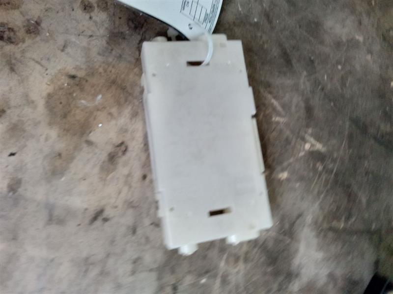 Used 2017 Nissan 810/MAXIMA (AC control amplifier, behind radio) - Stock #J00082