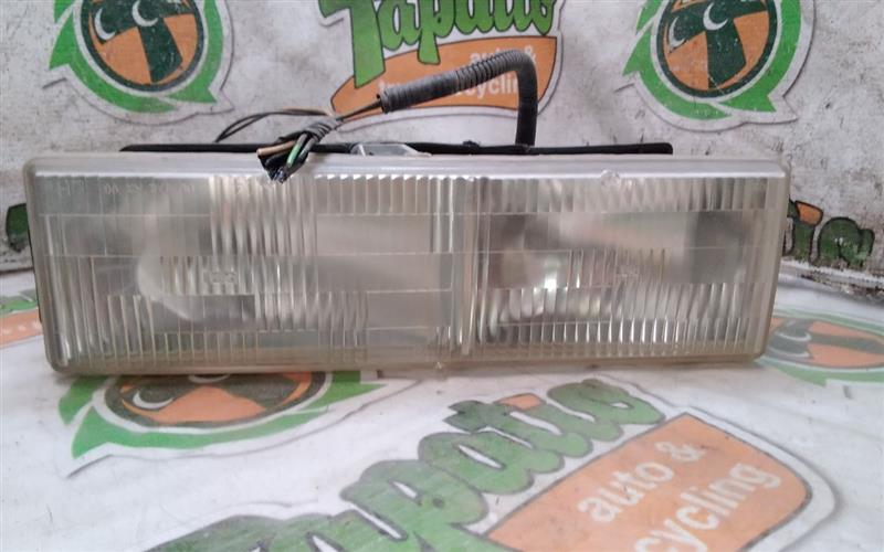 1999 General Motors YUKON Headlamp Assembly