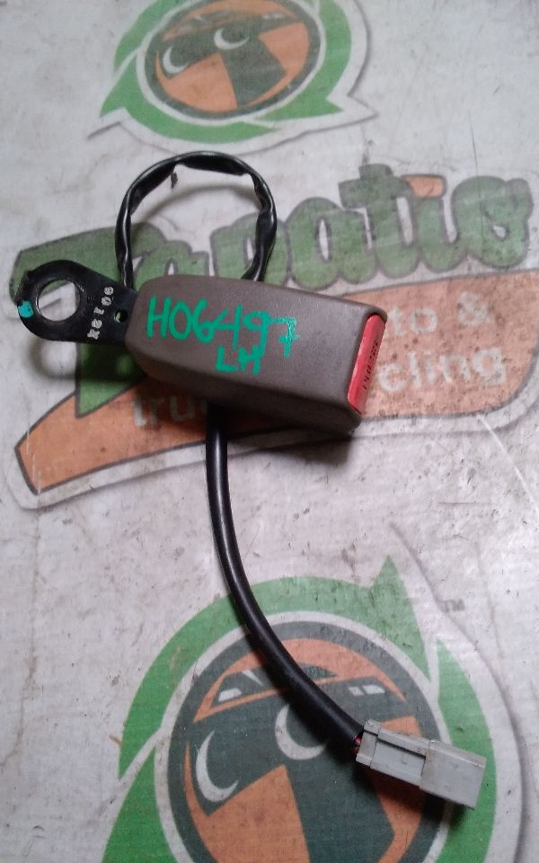 Used 2001 Honda CIVIC buckle - Stock #H06497