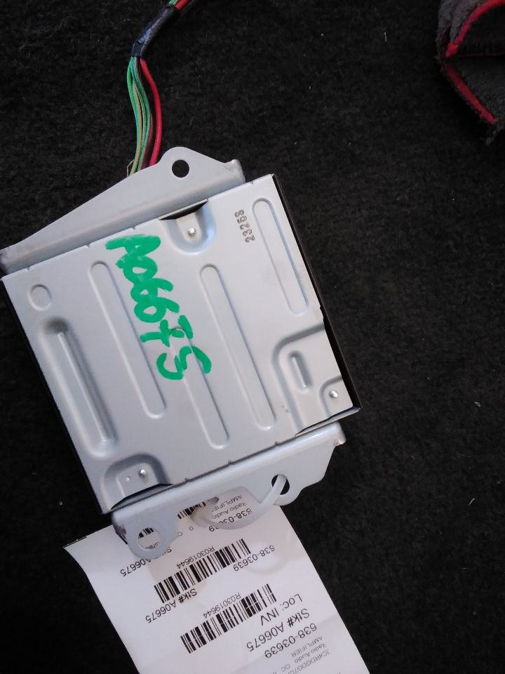 Used 2012 Chrysler CARAVAN amplifier - Stock #A06675