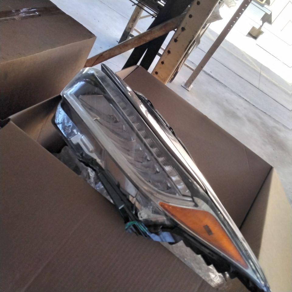 Part image 7