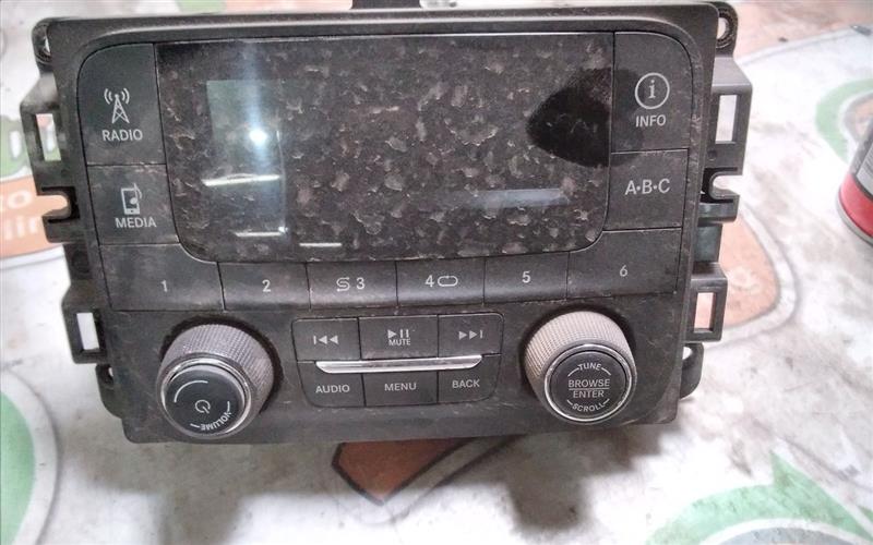 Used 2015 Chrysler DODGE 1500 PICKUP satellite radio (Sirius, opt RA1) - Stock #H06402