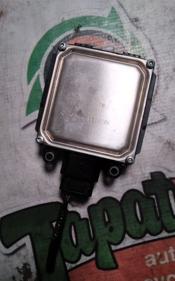 Part image 3