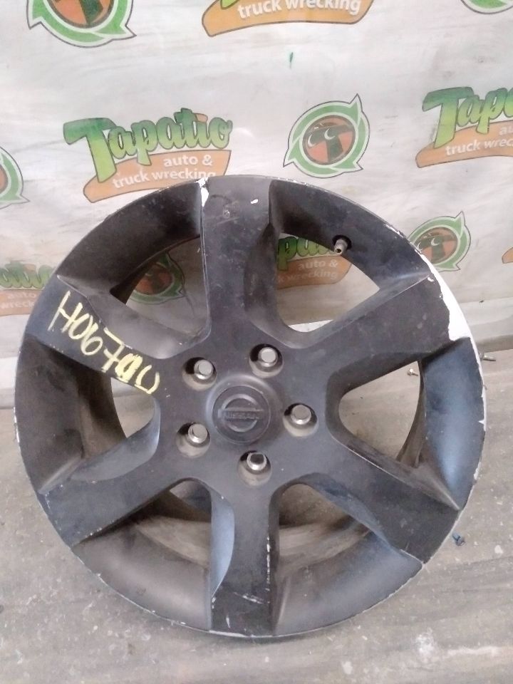 Part image 3