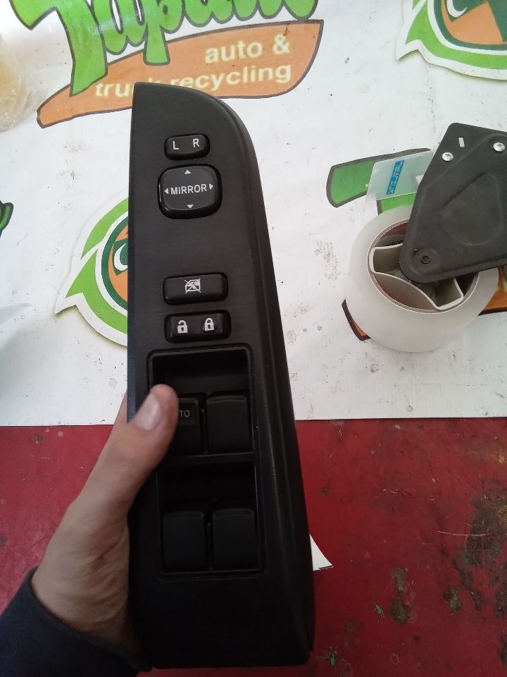 Used 2012 Toyota CAMRY conventional ignition - Stock #J00130