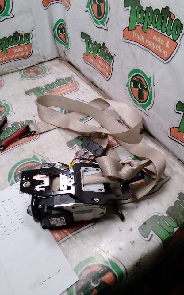 Used 2017 Mercedes-Benz MERCEDES C-CLASS retractor - Stock #H06841