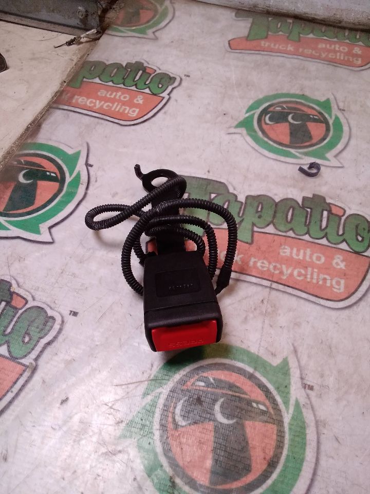 Used 2022 Honda CIVIC buckle - Stock #H06853