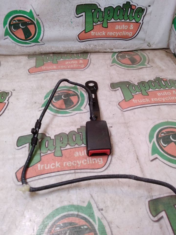 Used 2022 Honda CIVIC buckle - Stock #H06853
