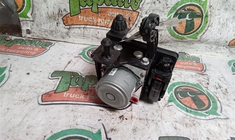 Used 2021 General Motors ACADIA pre-crash system (opt UGN) - Stock #H06861