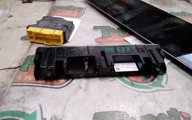 Used 2020 Mercedes-Benz A-CLASS (automatic temperature control) - Stock #h06889