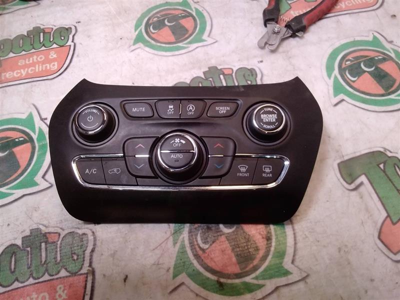 Used 2019 Jeep CHEROKEE dual zone - Stock #H06877