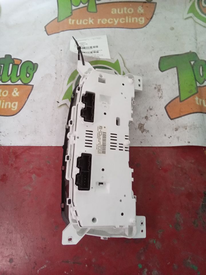 Used 2016 Chrysler COMPASS w/o silver accents - Stock #J00176