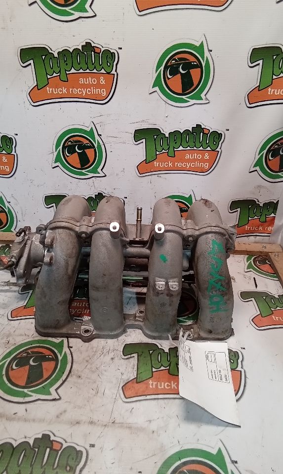 2005 Nissan ALTIMA Intake Manifold