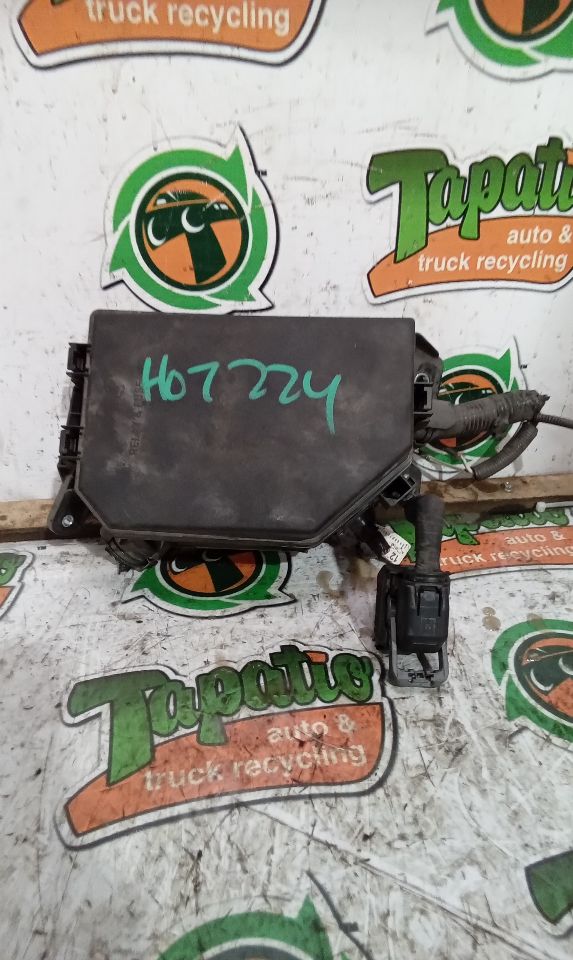 2019 Toyota COROLLA Fuse Box, Engine