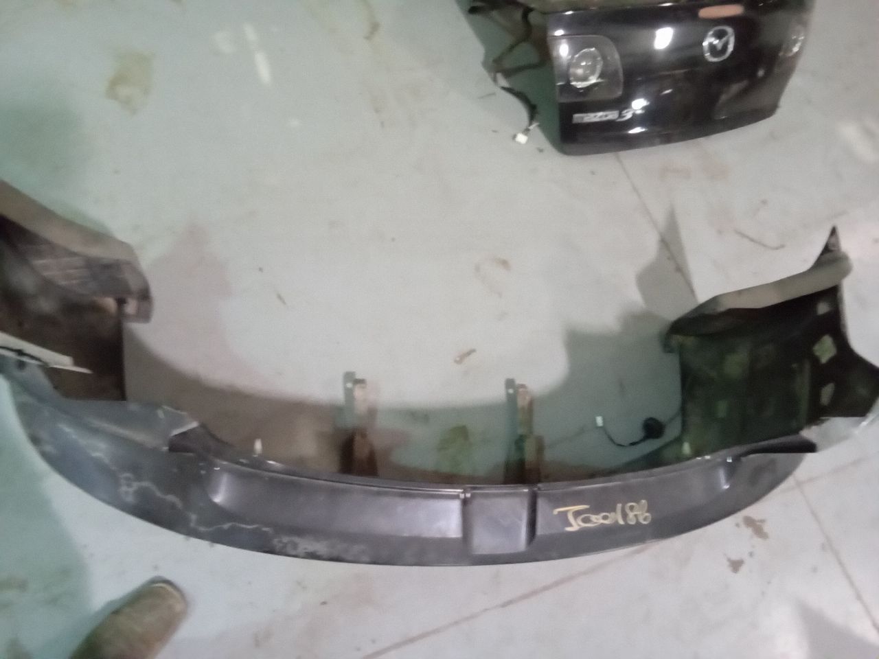 Part image 1