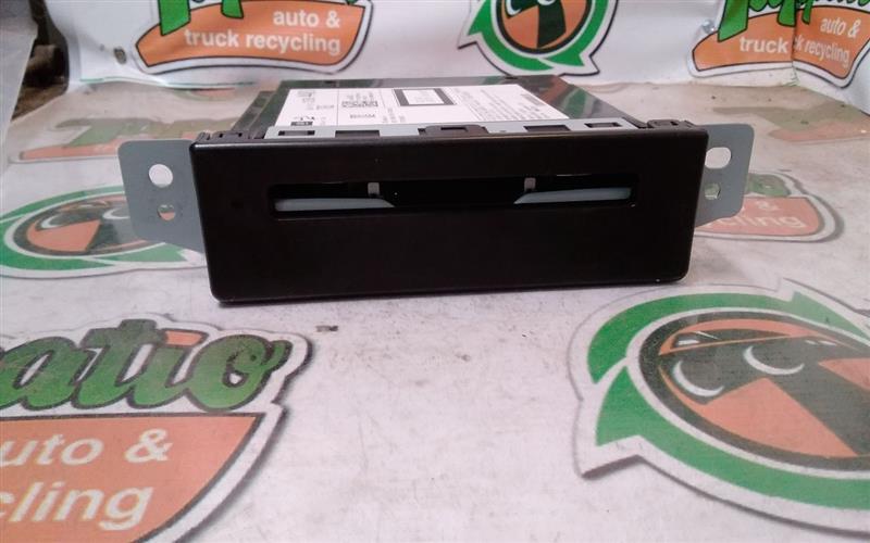 Used 2015 General Motors SILVERADO 1500 PICKUP Radio Audio - Stock #H07090