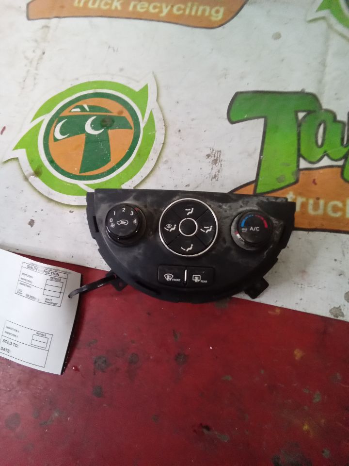 Used 2013 Kia SOUL w/o navigation - Stock #J00198