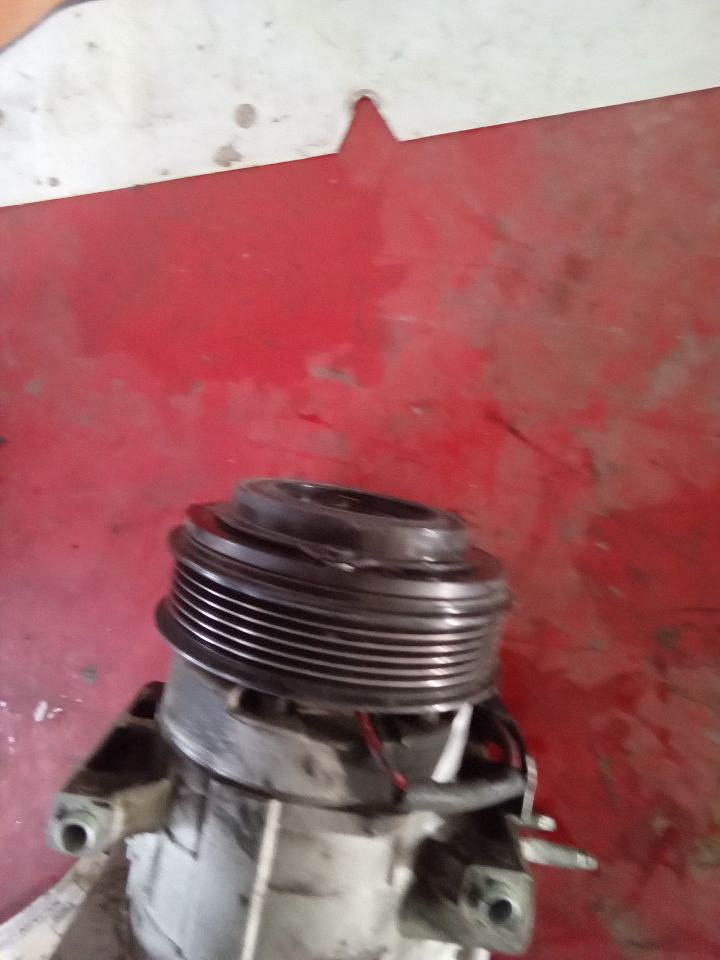 Used 2011 Ford FORD F250SD PICKUP gasoline engine - Stock #j00206