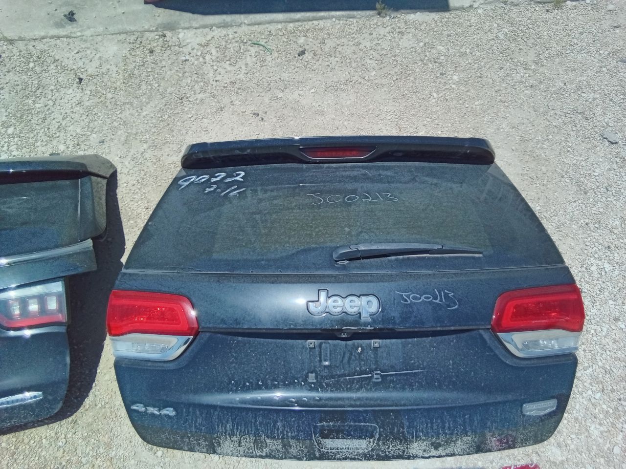 Part image 3