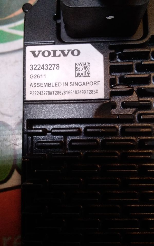 Used 2019 Volvo XC40 (windshield mounted) - Stock #H07350