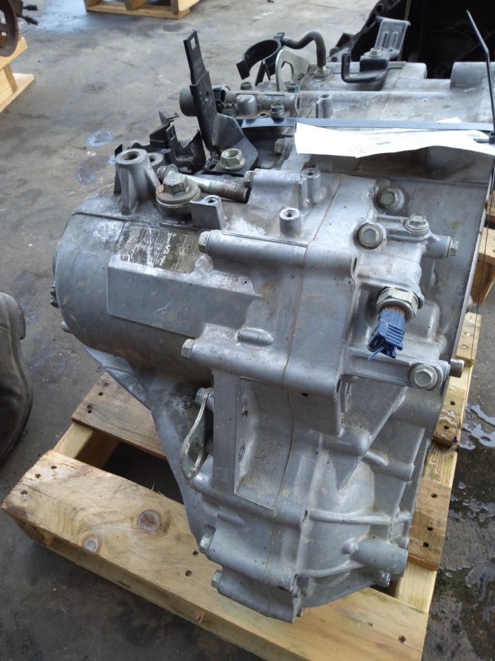 Part image 4