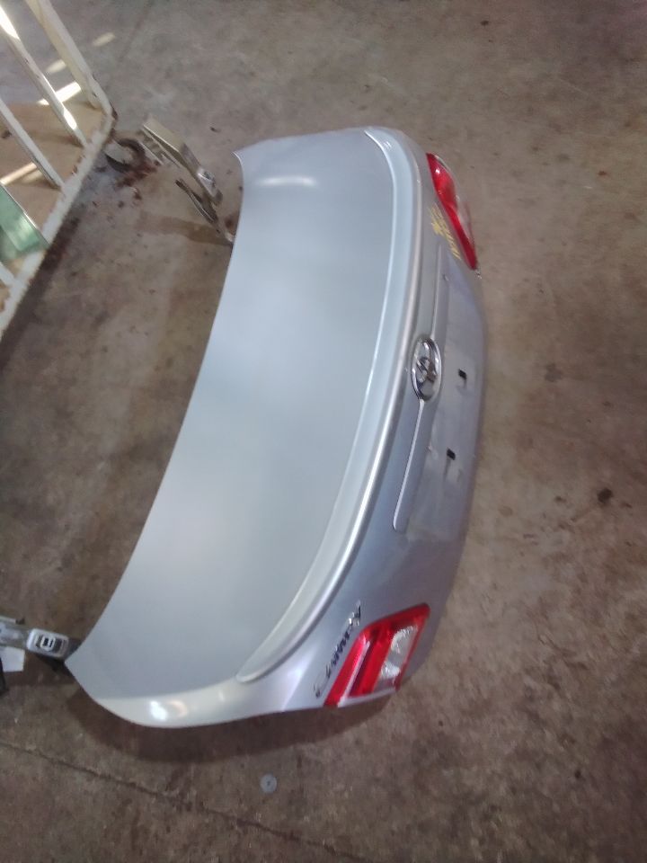 2011 Toyota CAMRY Decklid  Tailgate