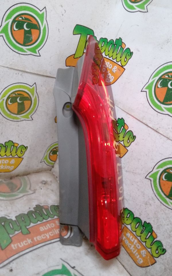 2014 Honda CR-V Tail Lamp