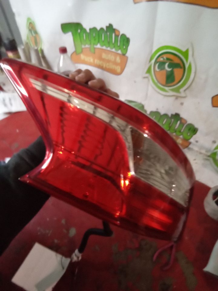 Part image 2
