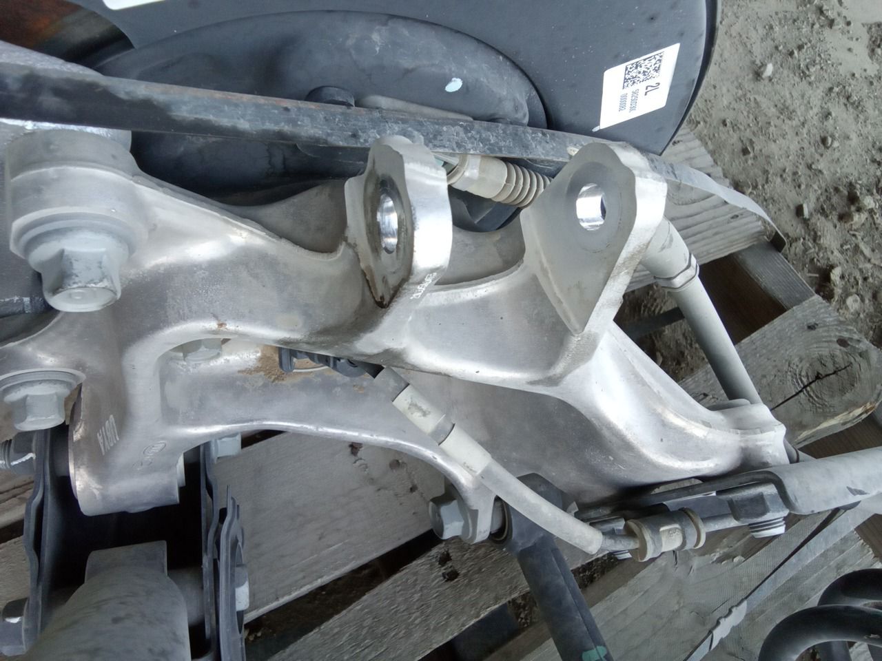 Part image 4