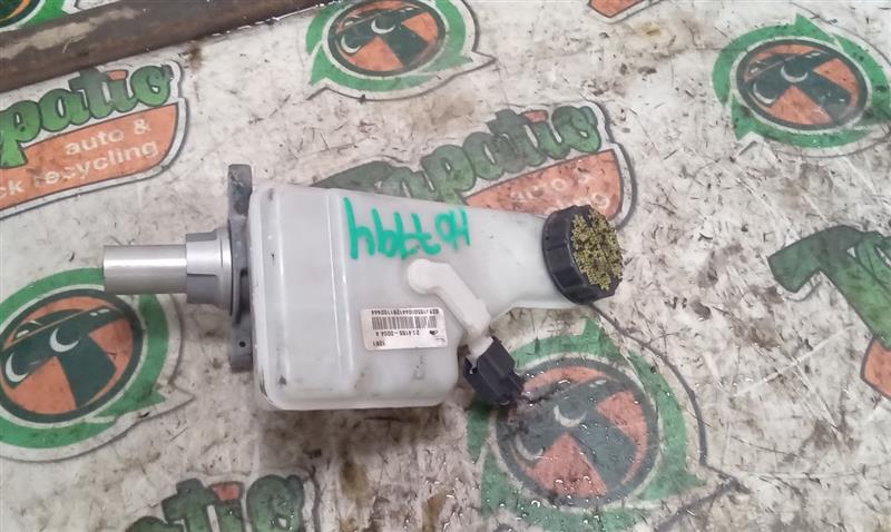 2012 Ford FOCUS Brake Master Cyl