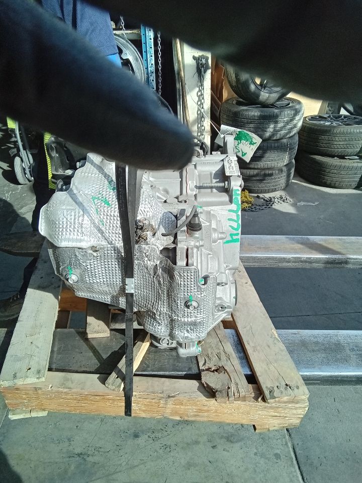 Part image 11