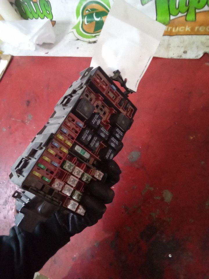 Part image 4