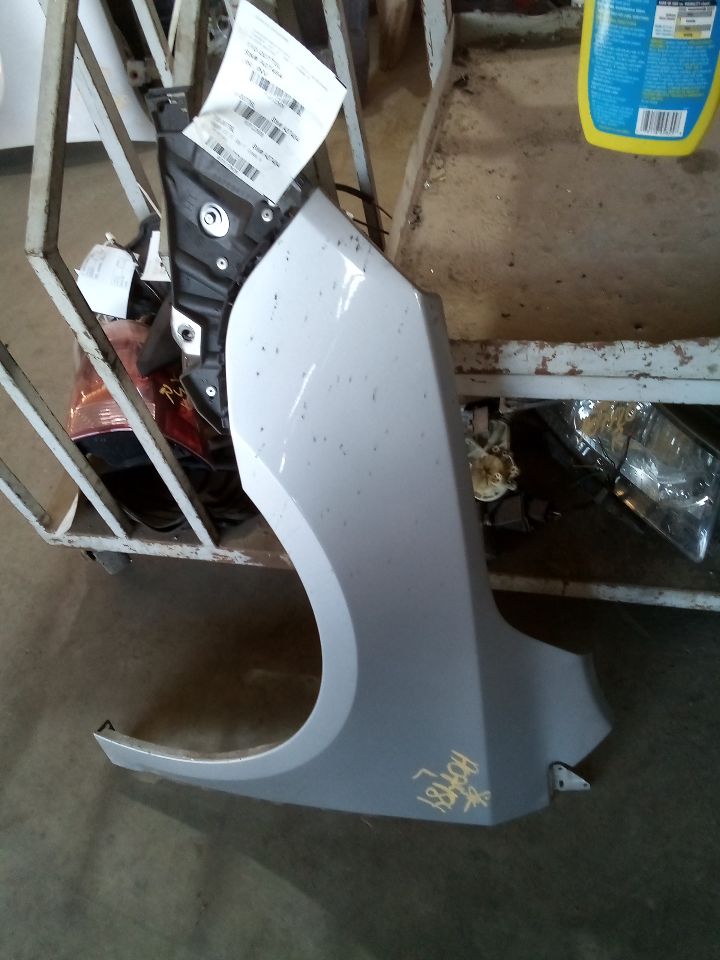 2012 LACROSSE General Motors Fender