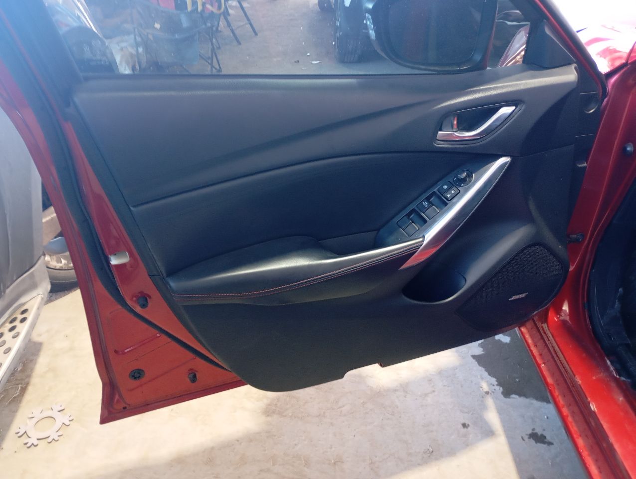 Part image 10