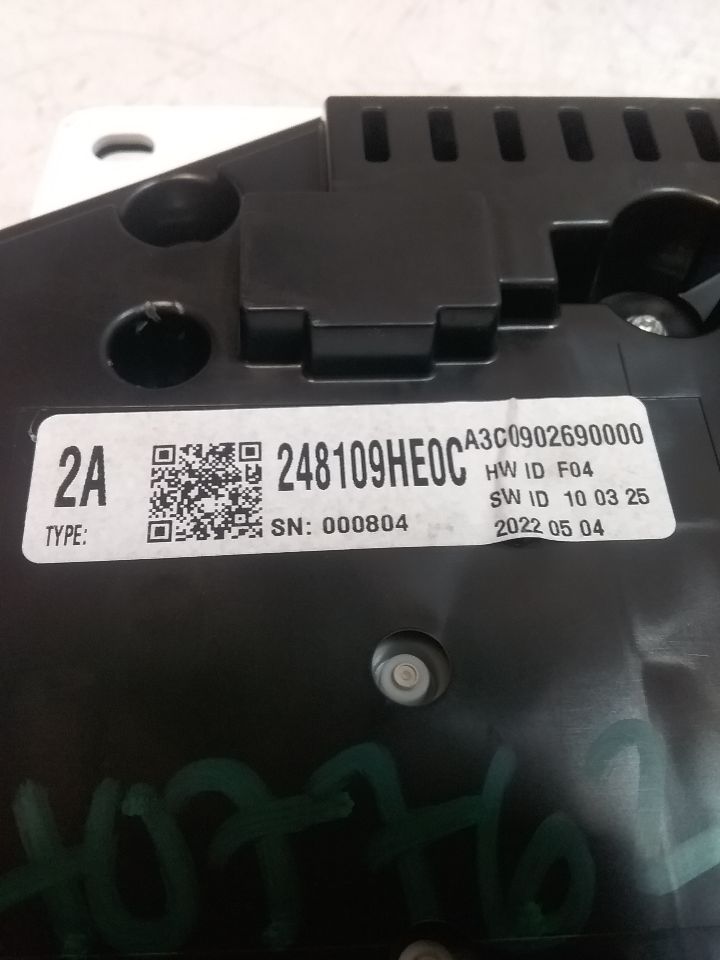 Part image 3
