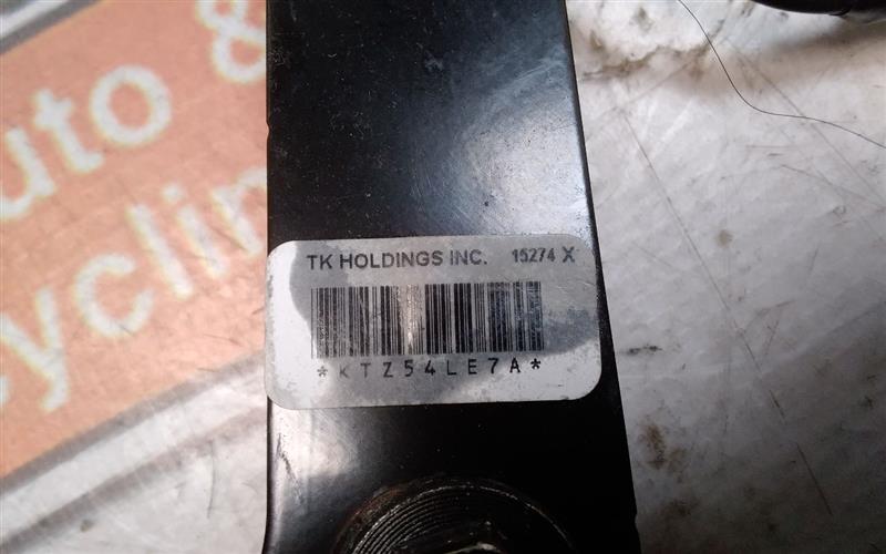 Used 2016 Acura MDX buckle - Stock #H08019