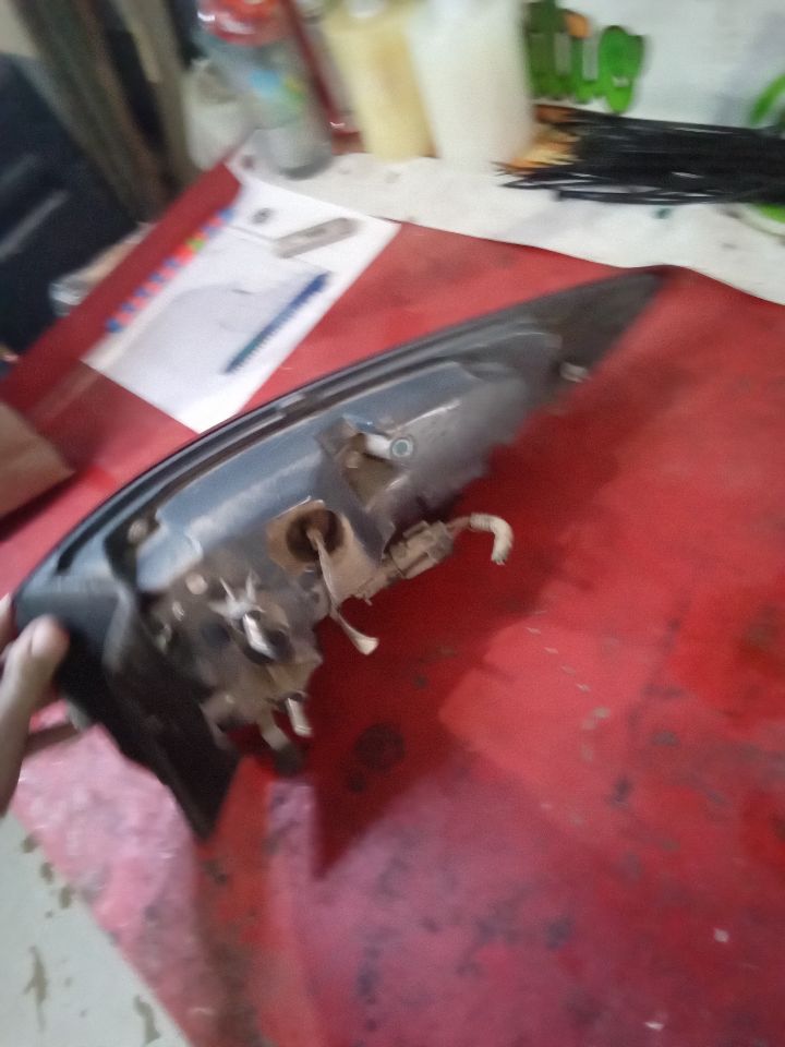 Part image 1