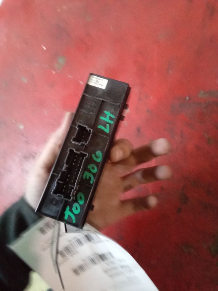Part image 2