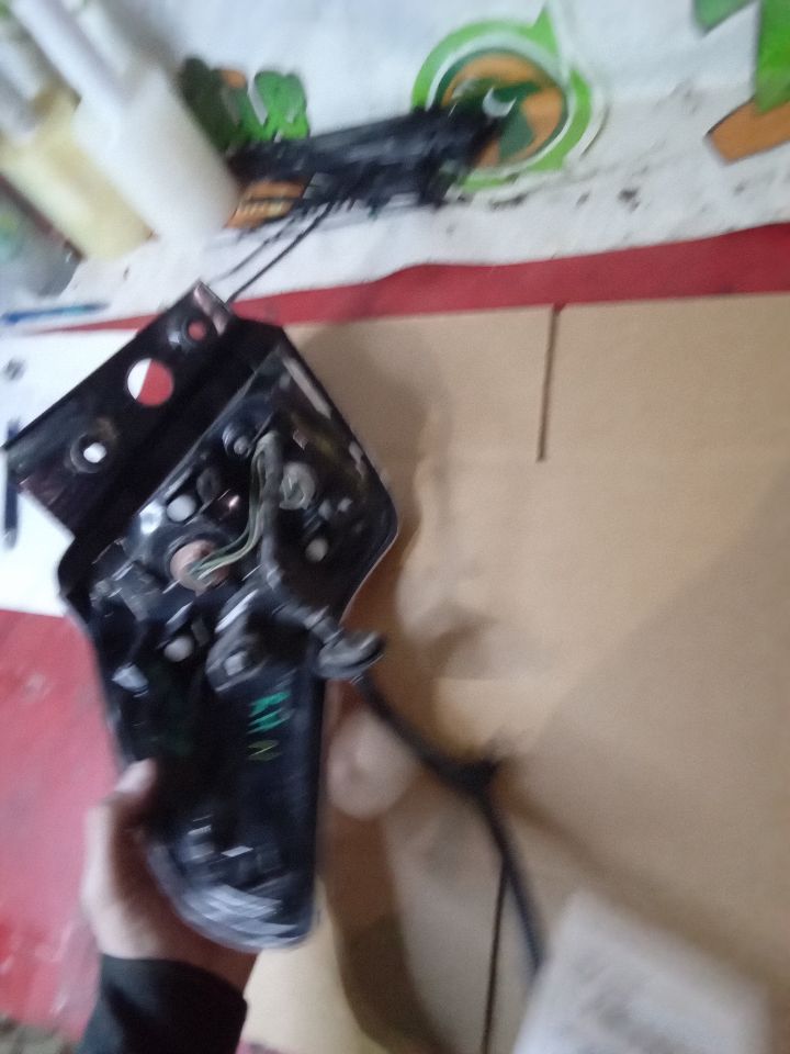 Part image 2