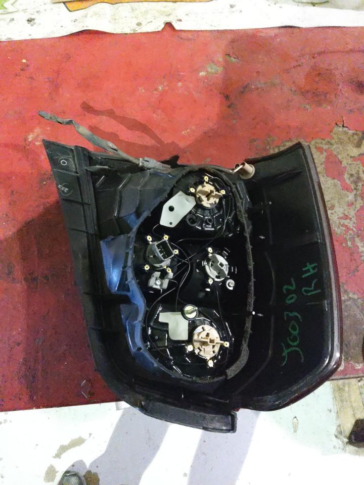 Part image 1