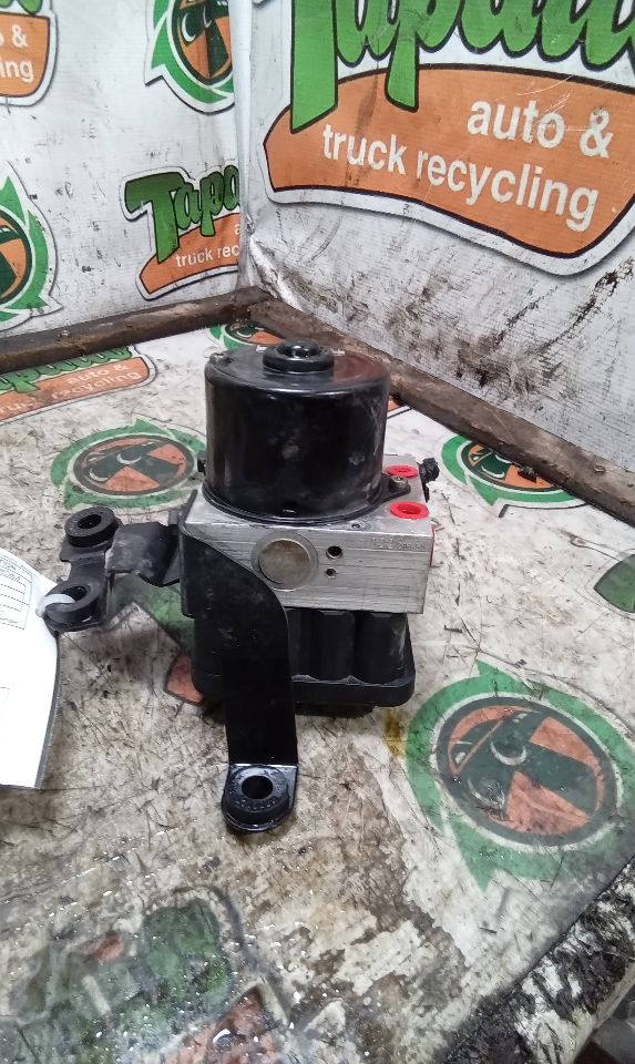 Used 2001 Volkswagen BEETLE Anti-lock Brake Pts - Stock #H07723