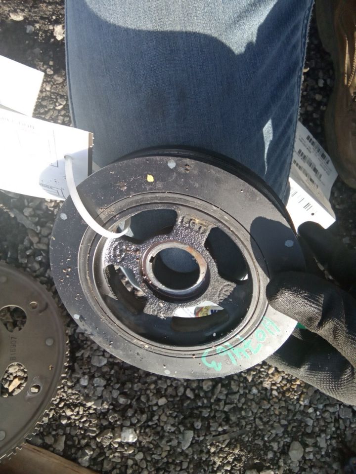 2015 Kia SORENTO Harmonic Balancer